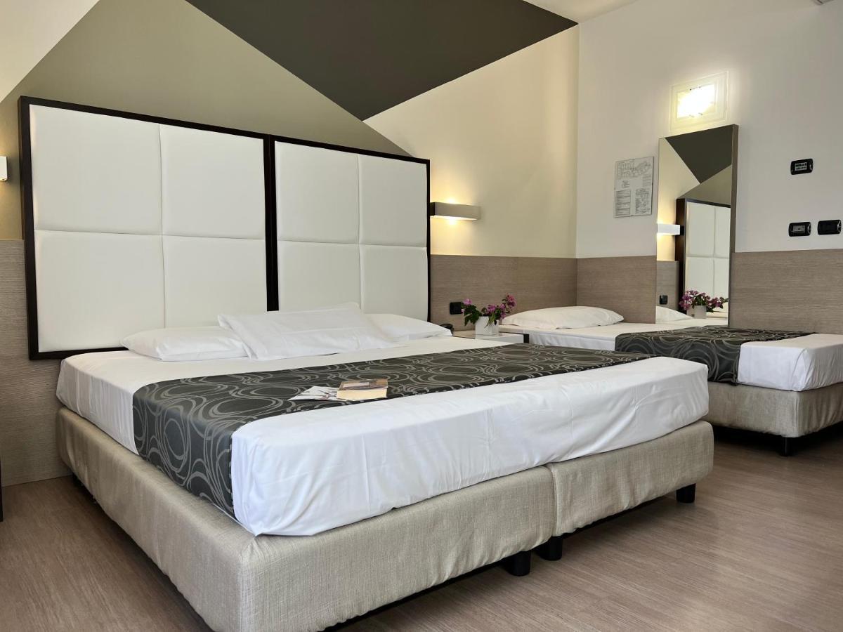 Hotel Gardenia Romano Canavese Zewnętrze zdjęcie