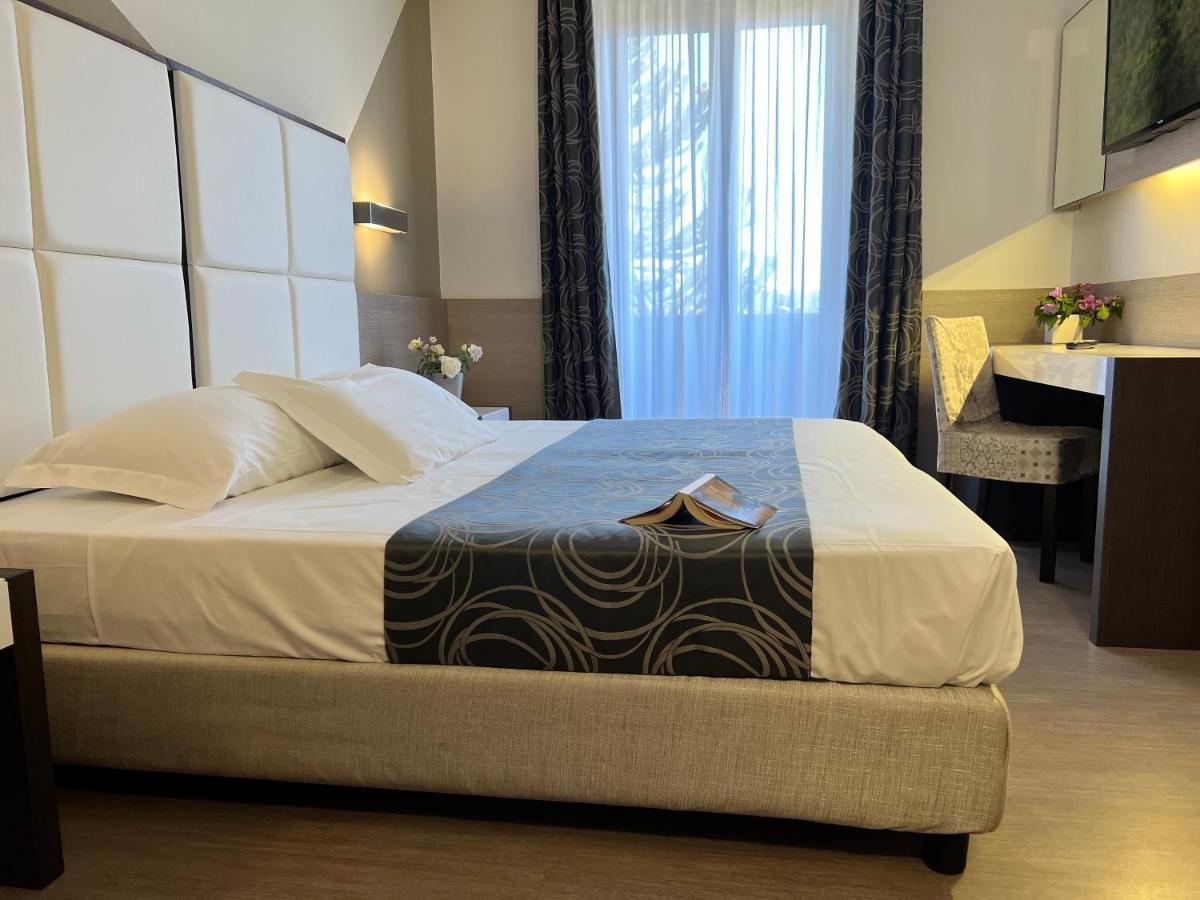 Hotel Gardenia Romano Canavese Zewnętrze zdjęcie
