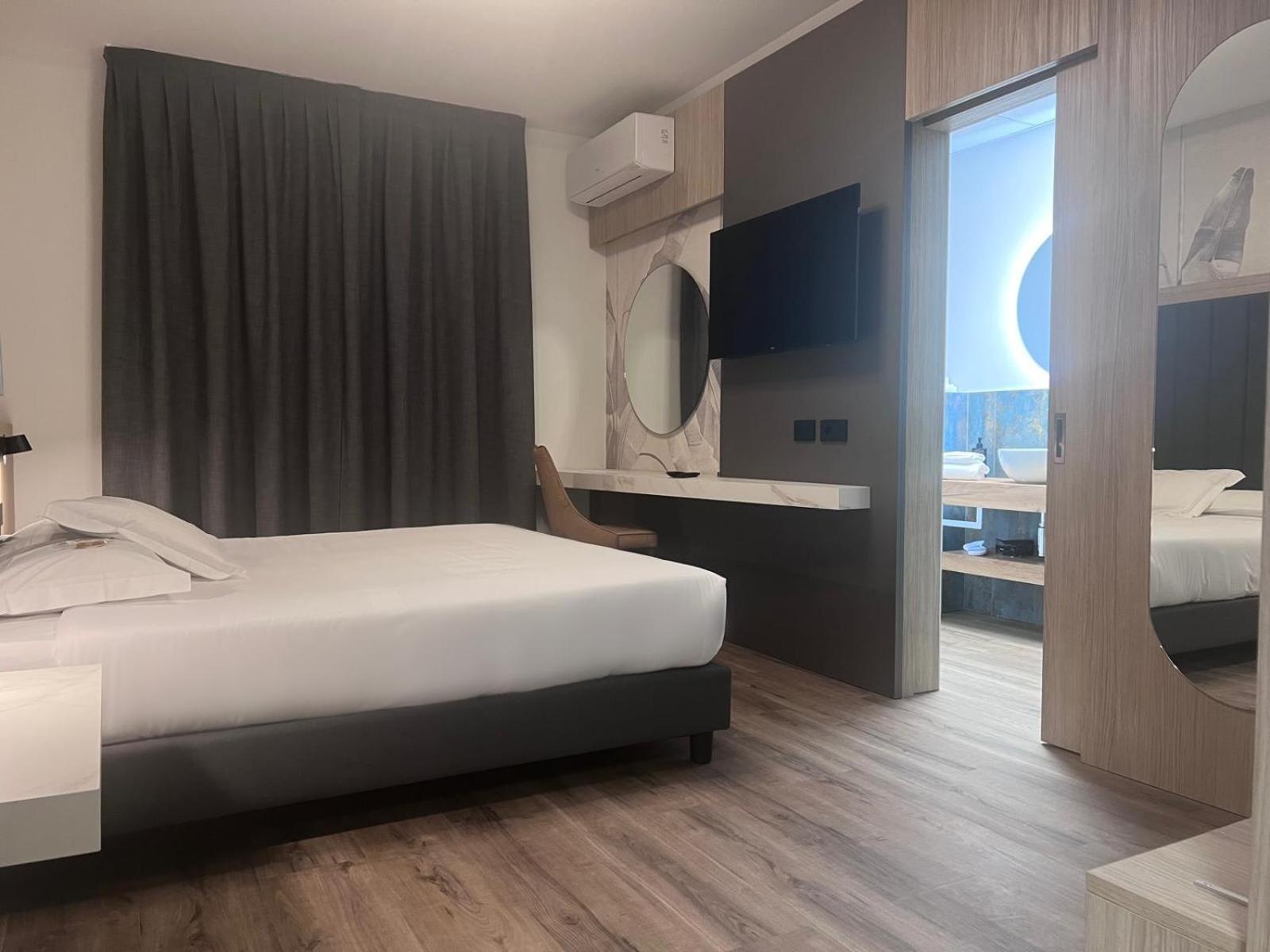 Hotel Gardenia Romano Canavese Zewnętrze zdjęcie