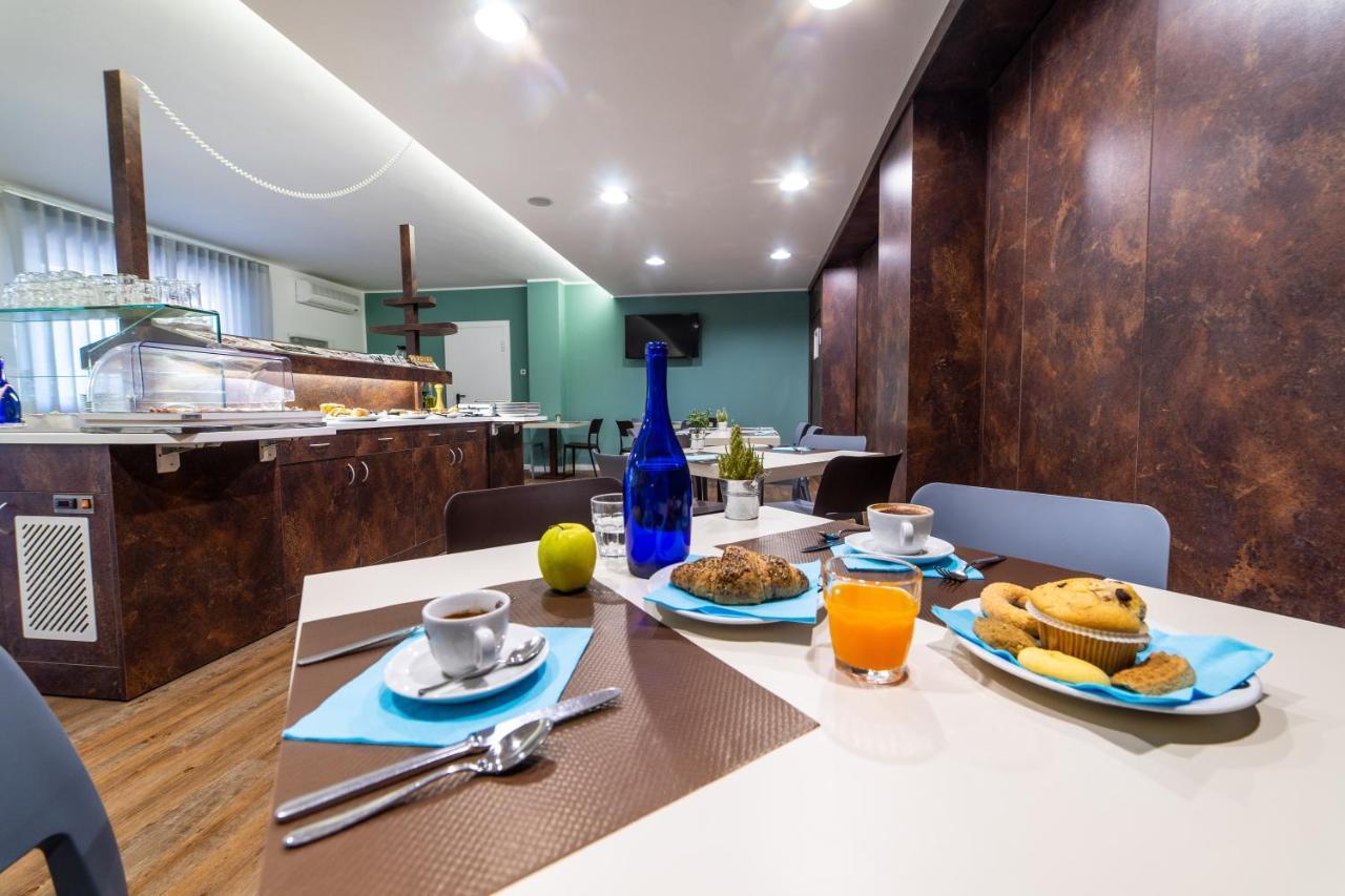 Hotel Gardenia Romano Canavese Zewnętrze zdjęcie