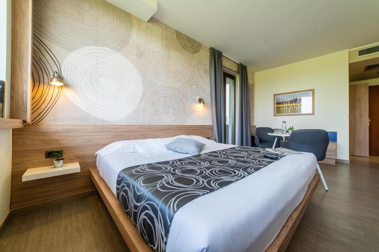 Hotel Gardenia Romano Canavese Zewnętrze zdjęcie