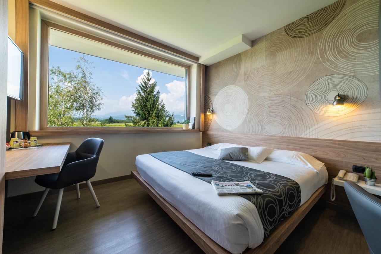 Hotel Gardenia Romano Canavese Zewnętrze zdjęcie